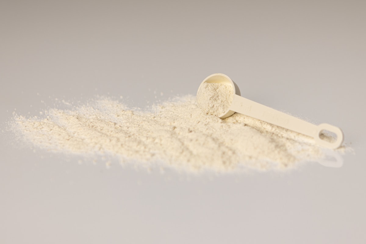 Male athlete preparing healthy meal